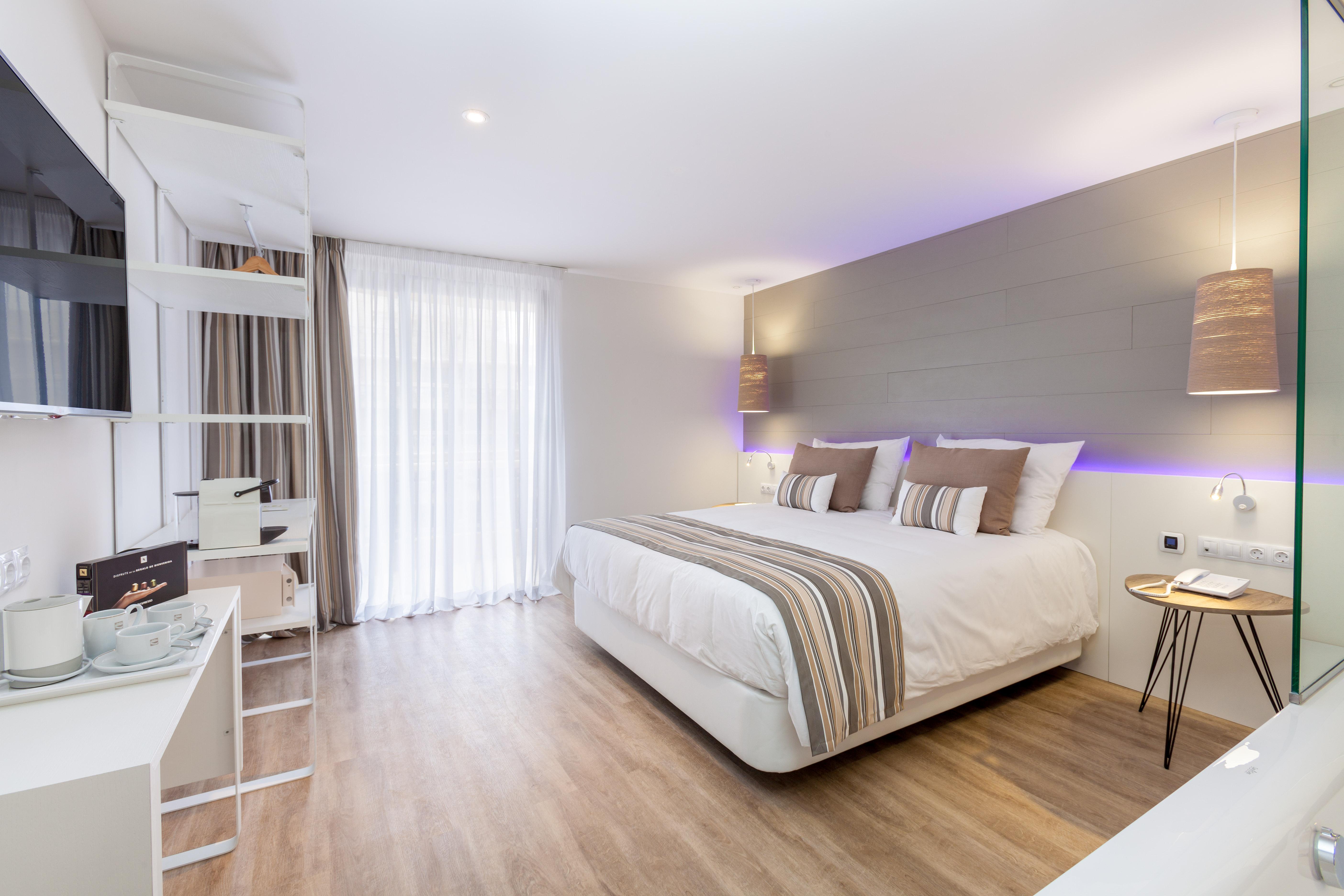 Tigotan Lovers & Friends Playa De Las Americas - Adults Only Ngoại thất bức ảnh