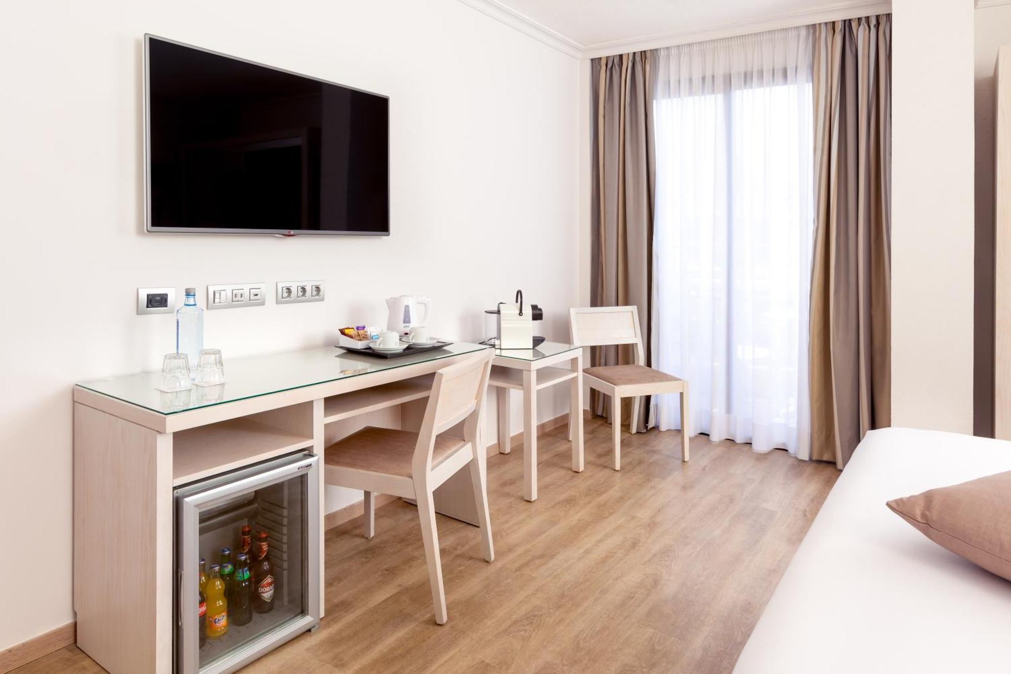 Tigotan Lovers & Friends Playa De Las Americas - Adults Only Ngoại thất bức ảnh
